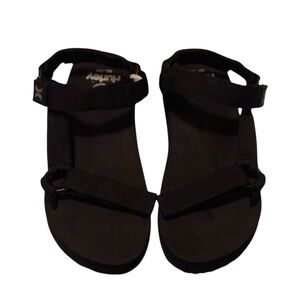 Hurley Strappy Outdoor Sandals